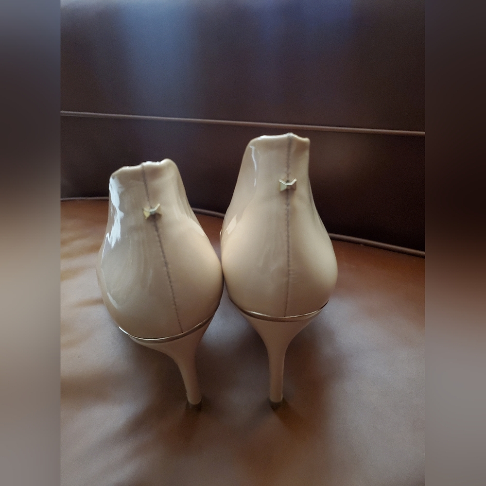 Ted Baker Pumps Barely Worn Size 8 Spain 38.5 - Picture 4 of 7